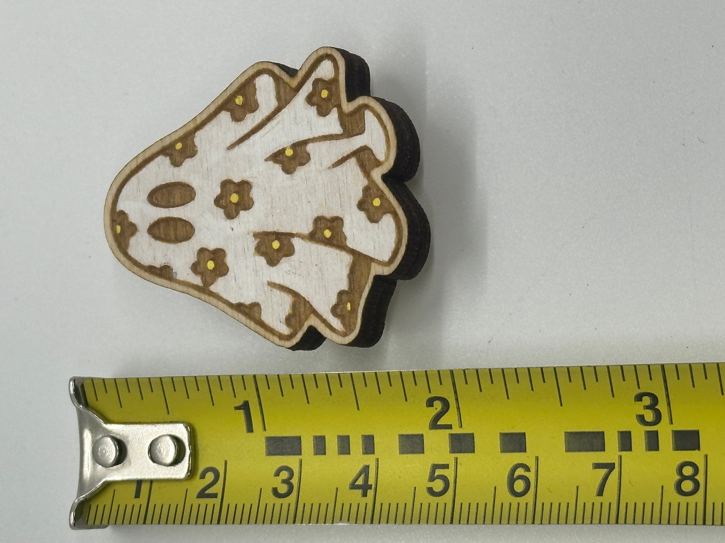 Daisy Ghost Needle Minder - Embroidery | Cross Stitch | Needlepoint | Crewel