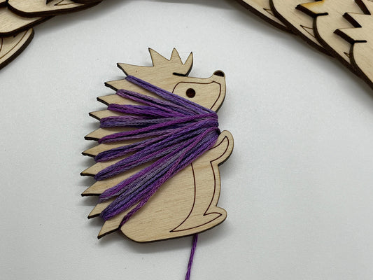 Wooden Hedgehog Floss Bobbin - Thread Organizer - Embroidery | Cross Stitch | Needlepoint | Crewel